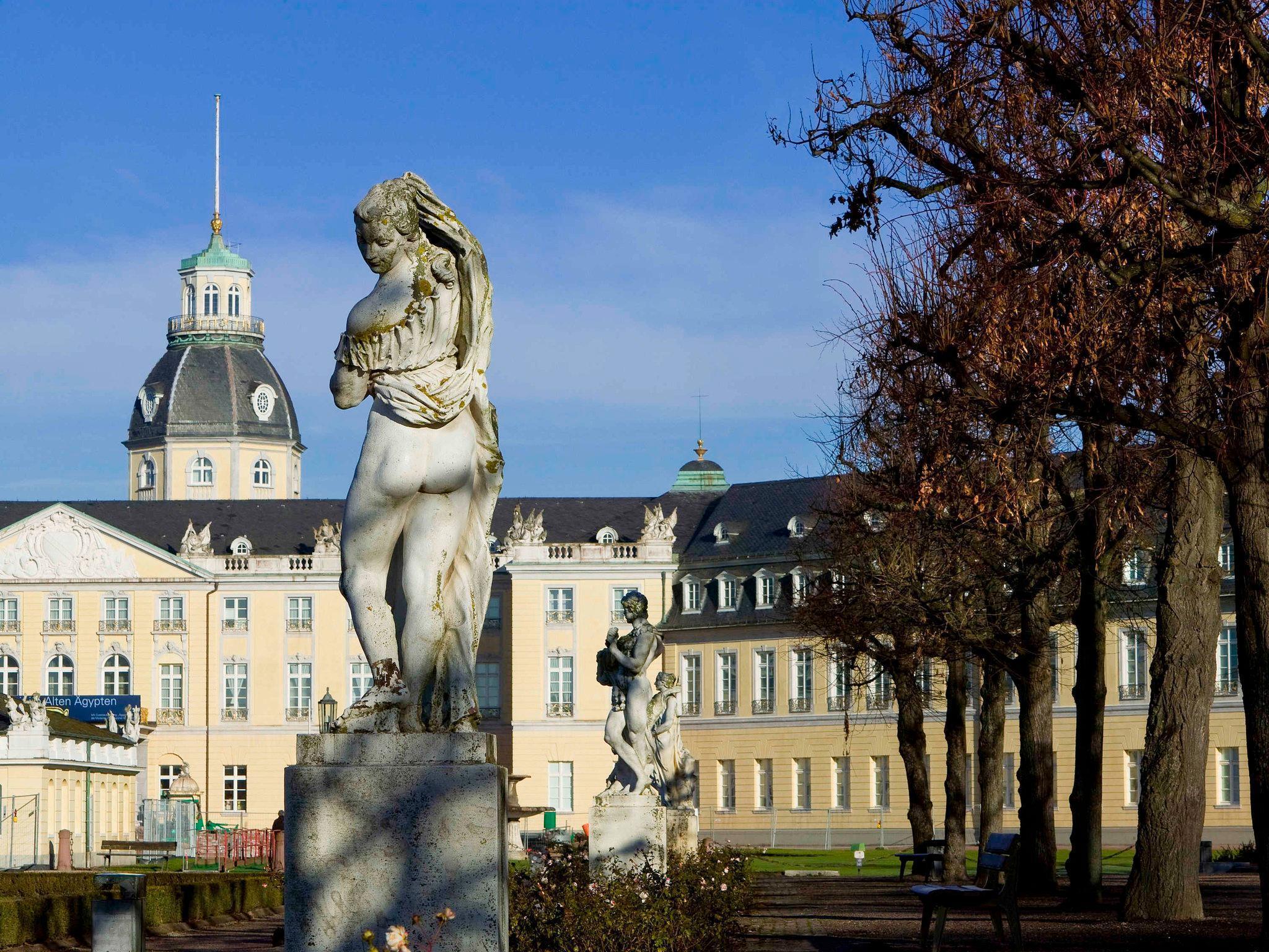 Novotel Karlsruhe City Exterior foto